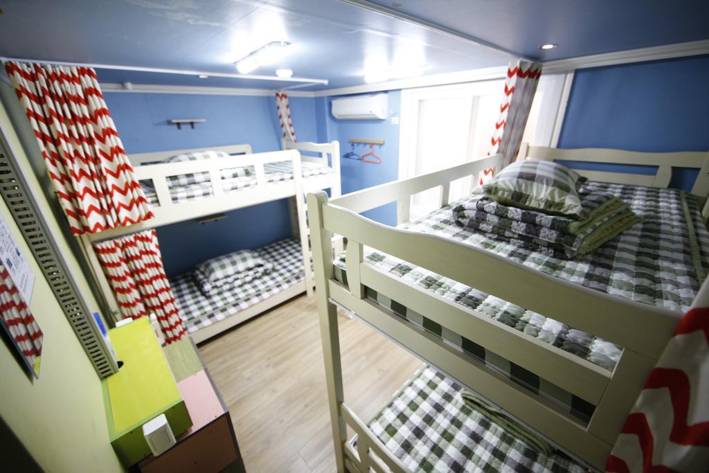 Bluefish Guesthouse ปูซาน ห้อง รูปภาพ