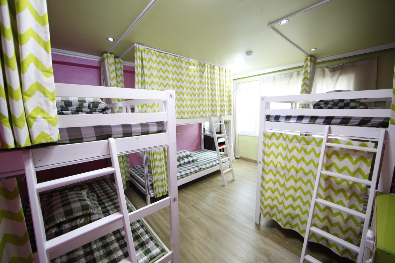 Bluefish Guesthouse ปูซาน ภายนอก รูปภาพ