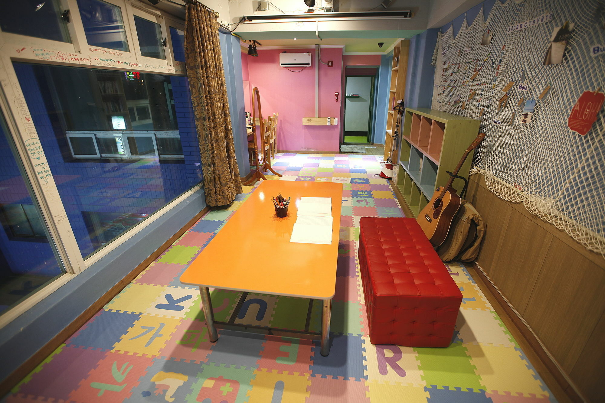 Bluefish Guesthouse ปูซาน ภายนอก รูปภาพ