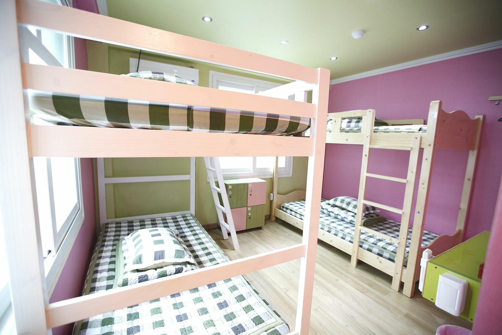 Bluefish Guesthouse ปูซาน ภายนอก รูปภาพ